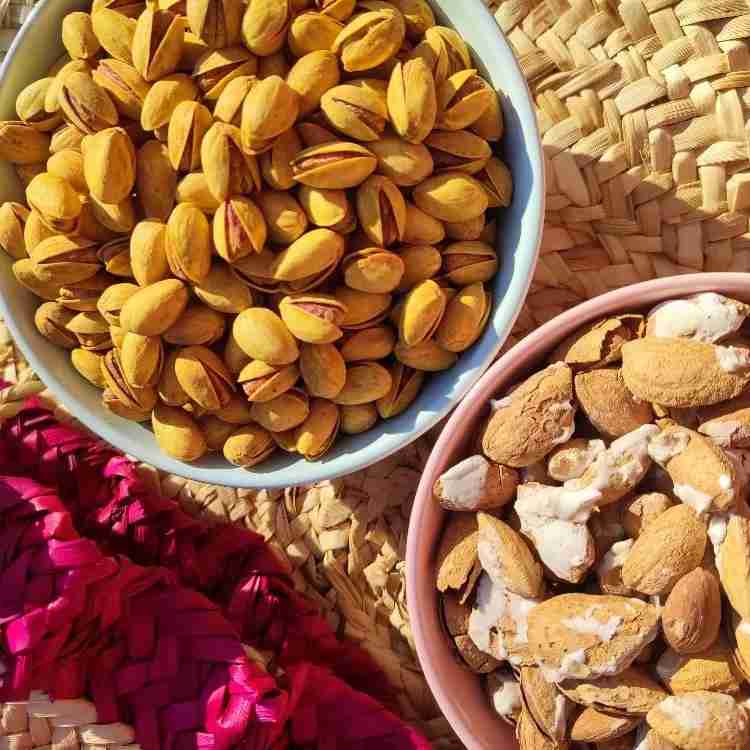 مكسرات واحدة